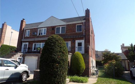 Multi Family House For Sale in Brooklyn New York 5 Beds 4 Baths