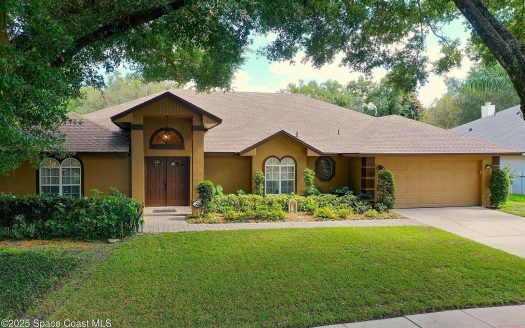 Single Family House For Sale in Orlando Florida 4 Beds 3 Baths