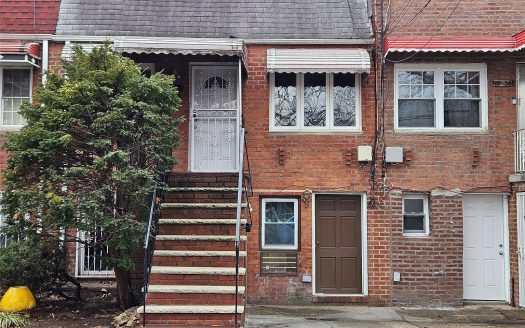 Multi Family House For Sale in Brooklyn New York 3 Beds 3 Baths