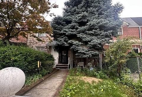 Single Family House For Sale in Brooklyn New York 2 Beds 2 Baths