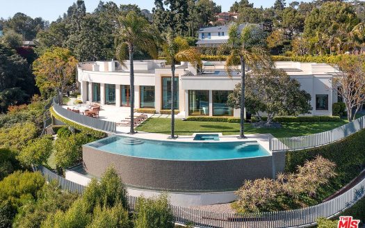 Single Family House For Sale in Beverly Hills California 4 Beds 8 Baths
