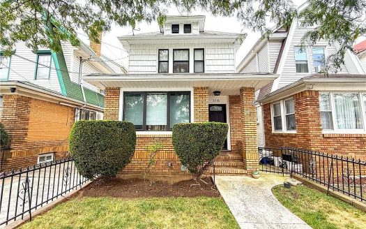 Single Family House For Sale in Brooklyn New York 3 Beds 3 Baths