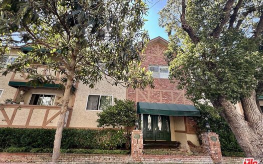 Condo For Sale in Los Angeles California 1 Beds 1 Bath