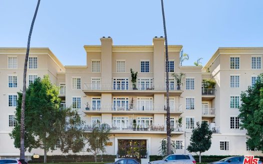 Condo For Sale in Santa Monica California 1 Beds 1 Bath