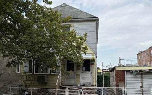 Multi Family House For Sale in Brooklyn New York 4 Beds 2 Baths