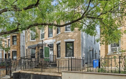 Single Family House For Sale in Brooklyn New York 3 Beds 2 Baths