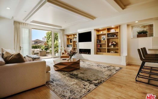 Condo For Sale in Santa Monica California 2 Beds 2 Baths