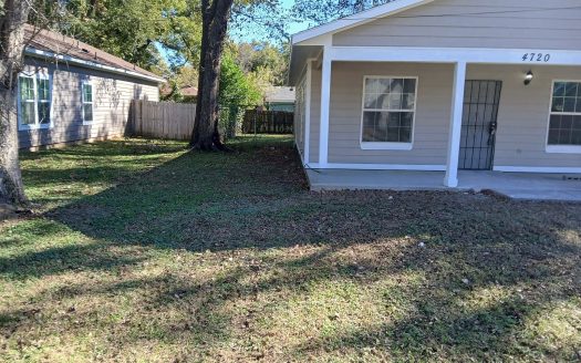 Single Family For Rent in Dallas Texas 3 Beds 2 Baths