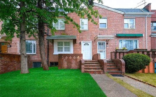 Single Family House For Sale in Brooklyn New York 3 Beds 2 Baths