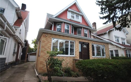 Single Family House For Sale in Brooklyn New York 7 Beds 4 Baths