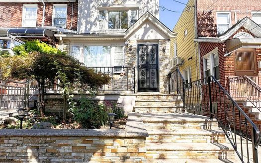 Single Family House For Sale in Brooklyn New York 3 Beds 3 Baths