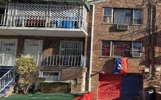 Multi Family House For Sale in Brooklyn New York 4 Beds 2 Baths