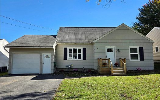 Single Family For Sale in Rochester New York 4 Beds 1 Bath