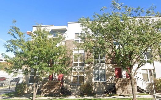 Apartment For Rent in Kansas City Missouri 3 Beds 2 Baths