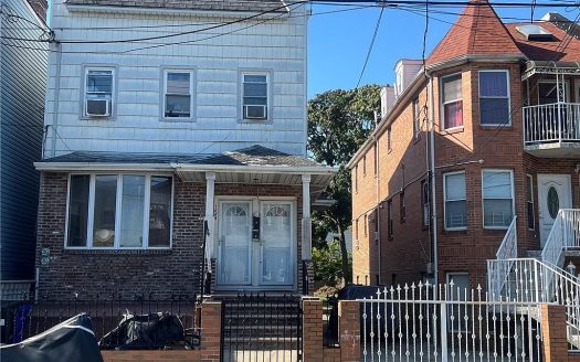 Multi Family House For Sale in Brooklyn New York 4 Beds 3 Baths