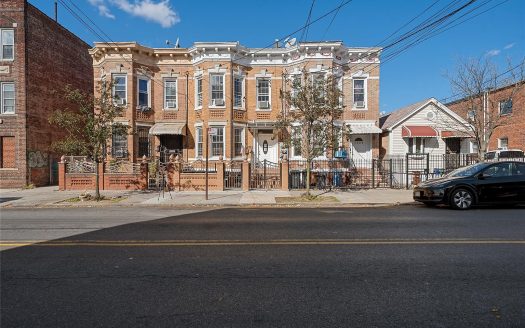 Multi Family House For Sale in Brooklyn New York 5 Beds 3 Baths