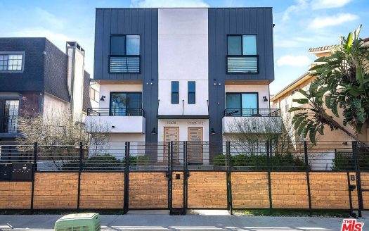 Multi Family House For Sale in Van Nuys California 12 Beds 12 Baths