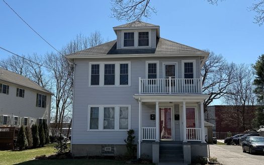 Apartment For Rent in Hyde Park Massachusetts 3 Beds 1 Bath