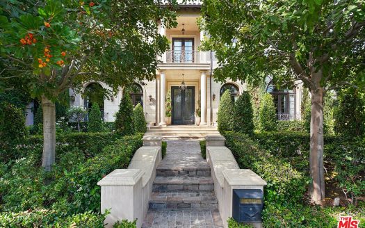 Single Family House For Sale in Beverly Hills California 5 Beds 7 Baths