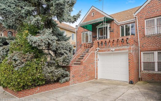 Multi Family House For Sale in Brooklyn New York 4 Beds 2 Baths