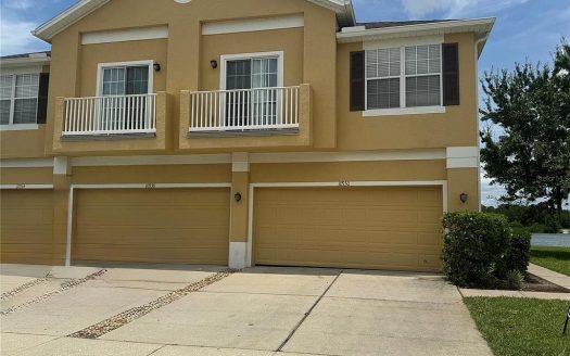 Town House For Sale in Orlando Florida 3 Beds 3 Baths