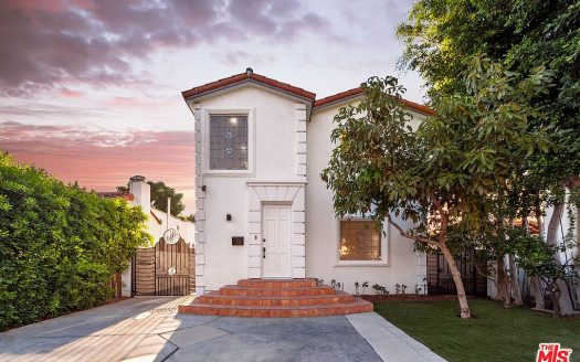 Single Family House For Sale in Beverly Hills California 5 Beds 3 Baths