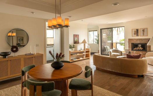 Condo For Sale in Beverly Hills California 2 Beds 2 Baths