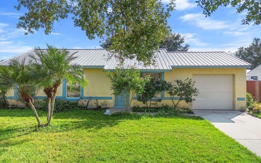 Single Family House For Sale in Orlando Florida 3 Beds 2 Baths