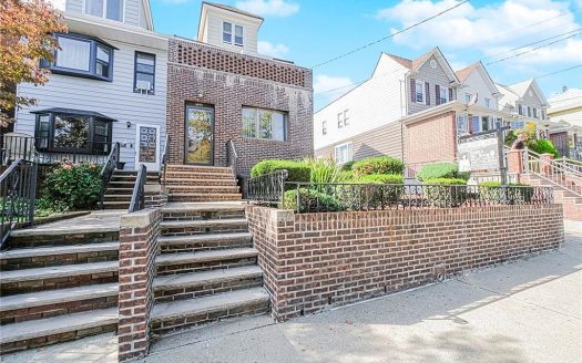Multi Family House For Sale in Brooklyn New York 5 Beds 3 Baths