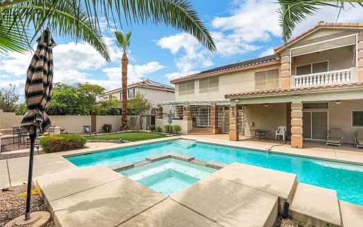 Single Family For Rent in Las Vegas Nevada 6 Beds 5 Baths