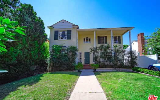 Single Family House For Sale in Beverly Hills California 3 Beds 2 Baths
