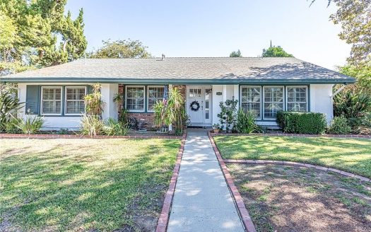 Single Family House For Sale in West Hills California 3 Beds 2 Baths