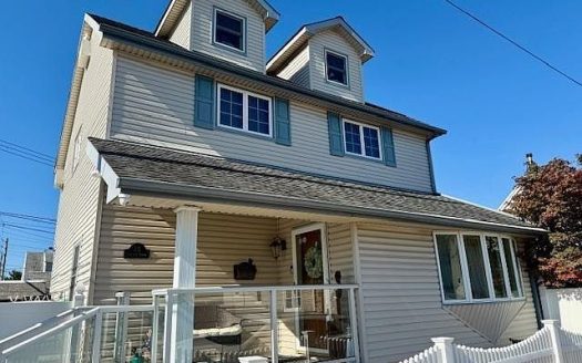 Single Family House For Sale in Brooklyn New York 4 Beds 2 Baths