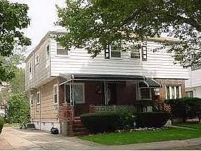 Single Family House For Sale in Brooklyn New York 3 Beds 2 Baths