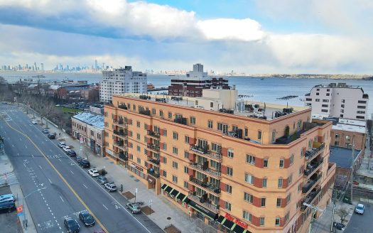 Condo For Sale in Staten Island New York 2 Beds 2 Baths