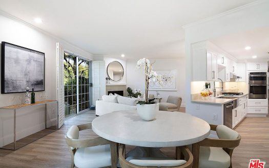 Condo For Sale in Beverly Hills California 2 Beds 3 Baths