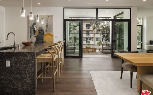 Condo For Sale in Beverly Hills California 3 Beds 4 Baths