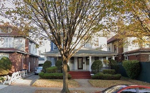 Single Family House For Sale in Brooklyn New York 6 Beds 3 Baths