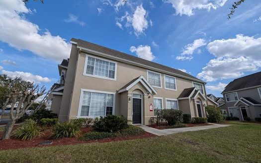 Condo For Sale in Orlando Florida 3 Beds 2 Baths