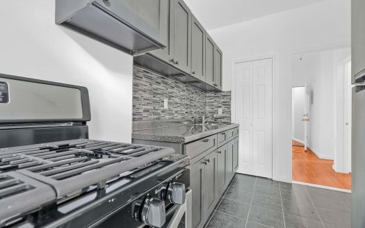 Apartment For Rent in Brooklyn New York 3 Beds 1 Bath