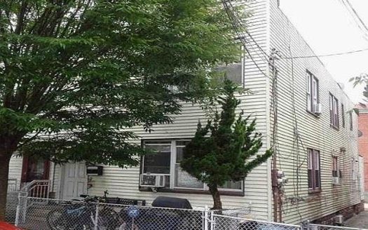 Multi Family House For Sale in Brooklyn New York 6 Beds 2 Baths