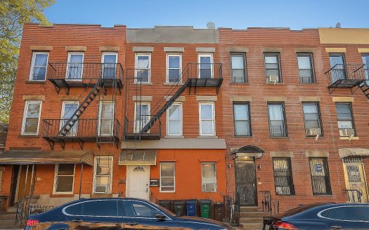 Multi Family House For Sale in Brooklyn New York 7 Beds 4 Baths