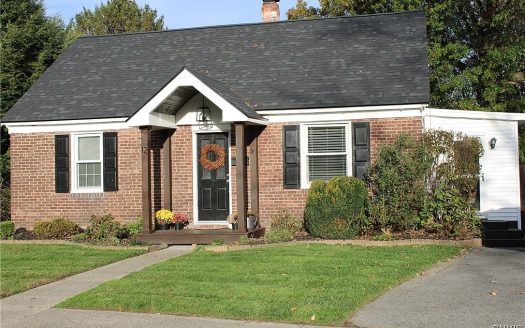Single Family House For Sale in Rome New York 3 Beds 2 Baths