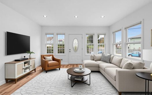 Single Family House For Sale in Jamaica New York 4 Beds 4 Baths