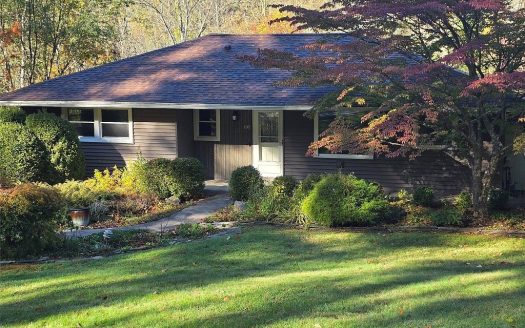 Single Family House For Sale in Binghamton New York 3 Beds 2 Baths