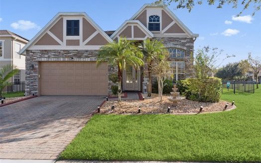 Single Family House For Sale in Orlando Florida 4 Beds 4 Baths