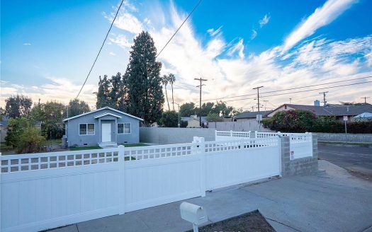 Single Family For Rent in Pacoima California 2 Beds 1 Bath