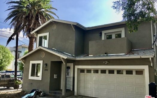 Townhome For Rent in Los Angeles California 4 Beds 4 Baths
