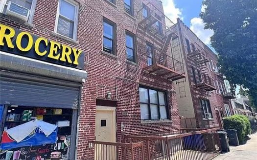 Multi Family House For Sale in Brooklyn New York 11 Beds 6 Baths