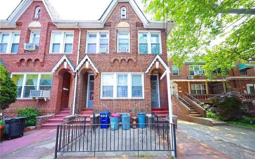 Multi Family House For Sale in Brooklyn New York 8 Beds 4 Baths